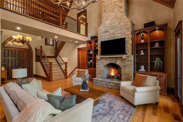 264 Featherstone Drive, Sunset, SC 29685