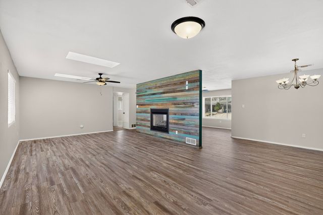 3804 Big Bend Road NE, Albuquerque, NM 87111