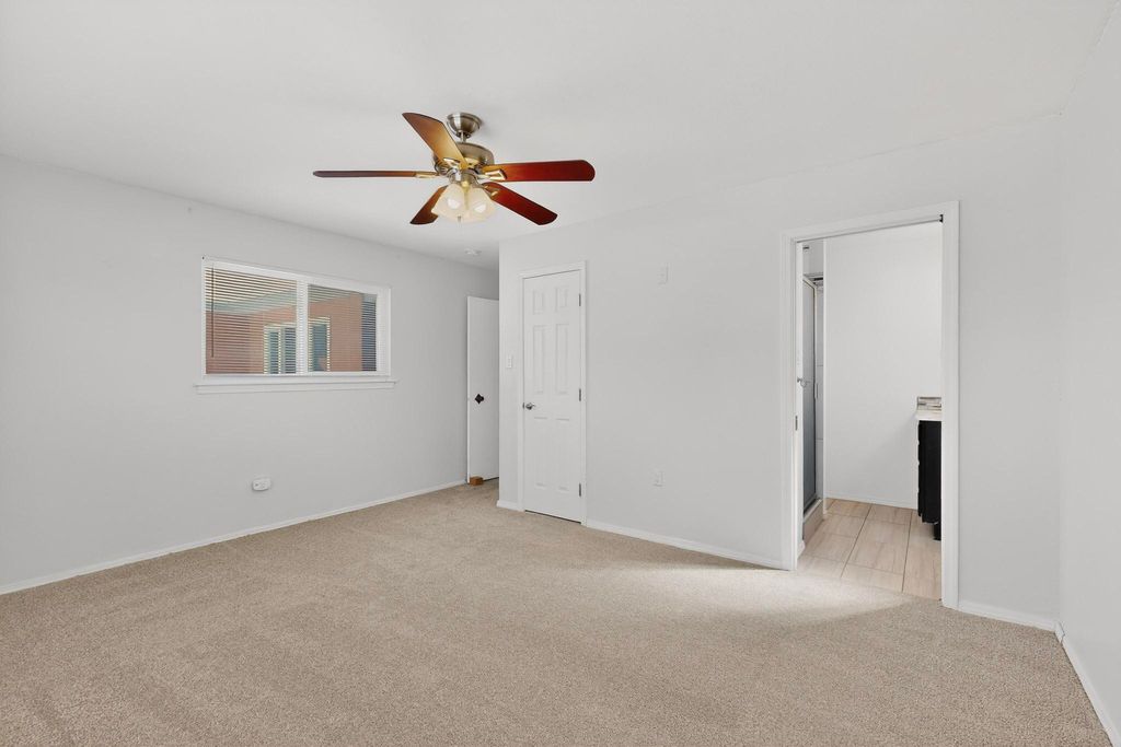 Image 19 of property listing at 3804 Big Bend Road NE, Albuquerque, NM 87111