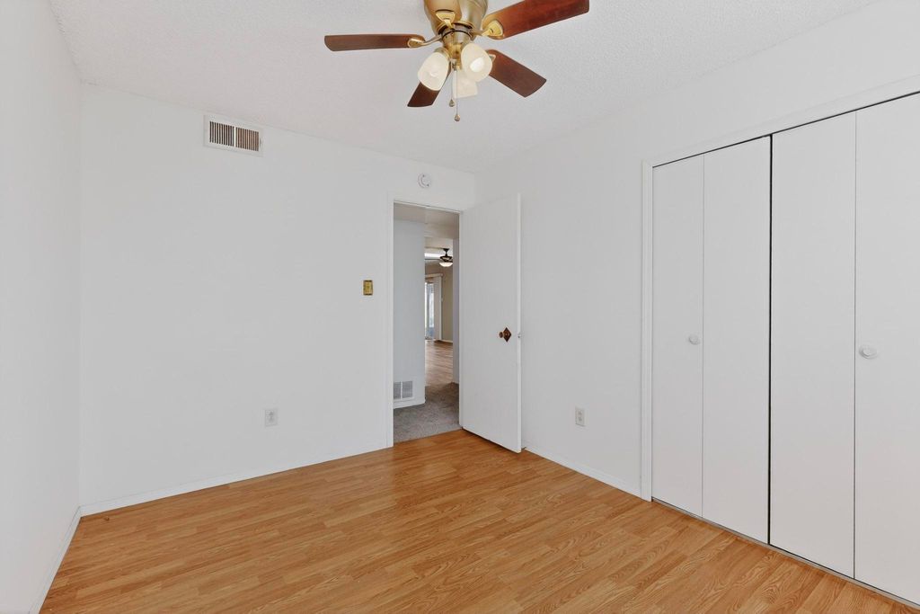 Image 28 of property listing at 3804 Big Bend Road NE, Albuquerque, NM 87111