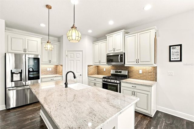 6109 COLMAR PLACE, Apollo Beach, FL 33572