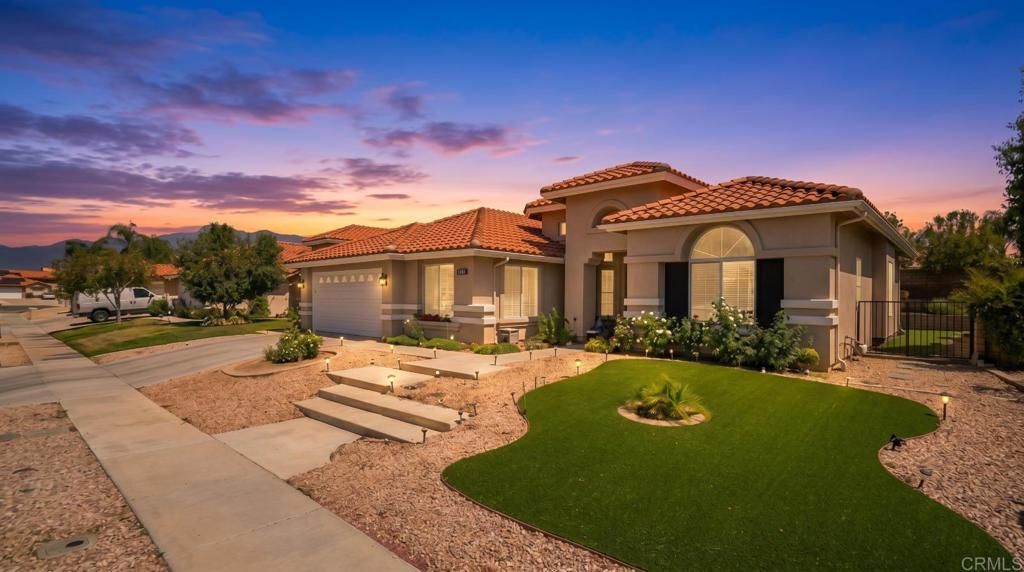 1999 Pecan Tree Street, Hemet, CA 92545