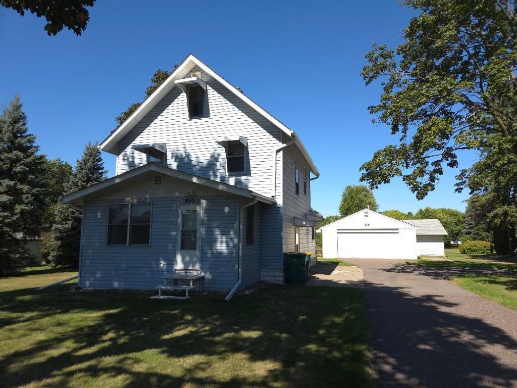 495 Vadnais Road, Vadnais Heights, MN 55127 — exterior