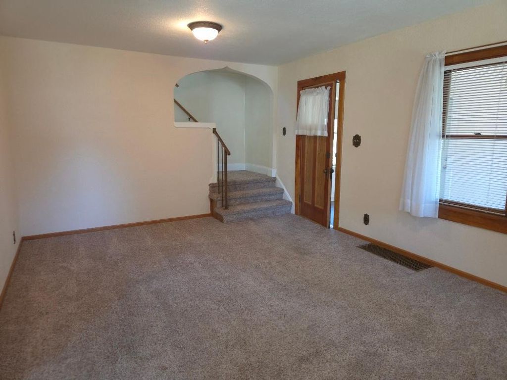 495 Vadnais Road, Vadnais Heights, MN 55127 — photo 5