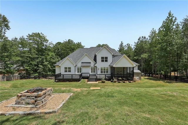189 Oak Forest Drive, Dawsonville, GA 30534