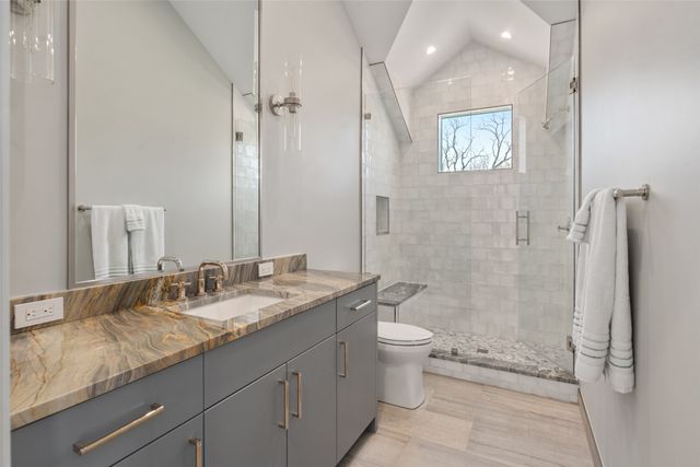 13150 Sunrise Circle, Malakoff, TX 75148