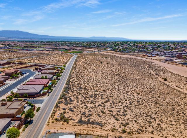 550B Fruta Road NE, Rio Rancho, NM 87124