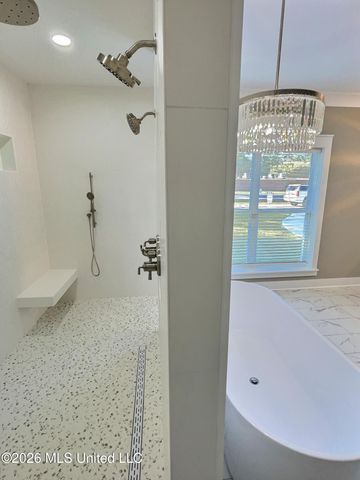 3529 Government Street, Ocean Springs, MS 39564