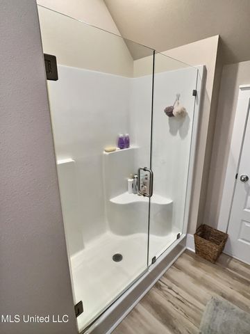 3529 Government Street, Ocean Springs, MS 39564