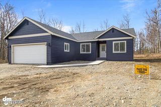 L9 B8 E Big Farm Circle, Palmer, AK 99645