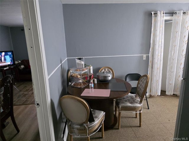 226 Swalm Street, Westbury, NY 11590