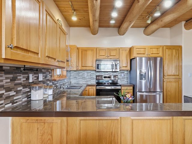 19 Aventura Road, Santa Fe, NM 87508