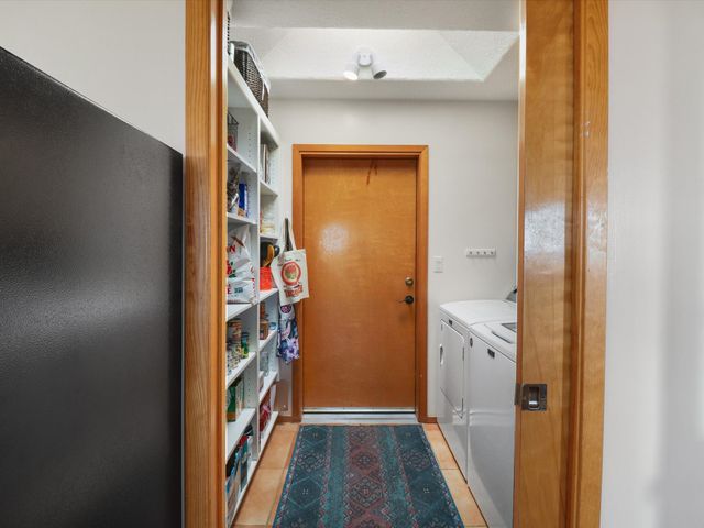 19 Aventura Road, Santa Fe, NM 87508