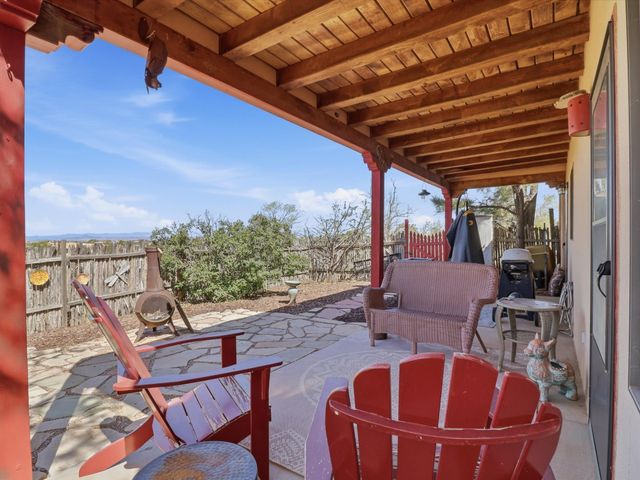 19 Aventura Road, Santa Fe, NM 87508