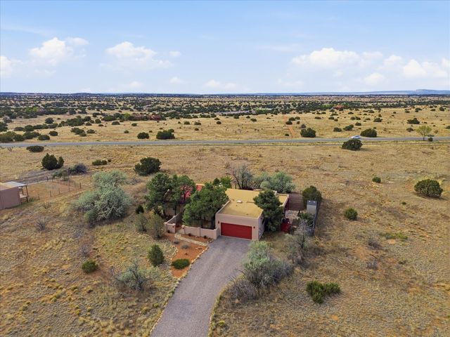 19 Aventura Road, Santa Fe, NM 87508