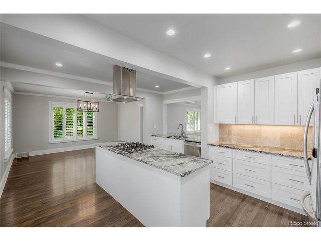 717 N Monaco Street Pkwy, Denver, CO 80220
