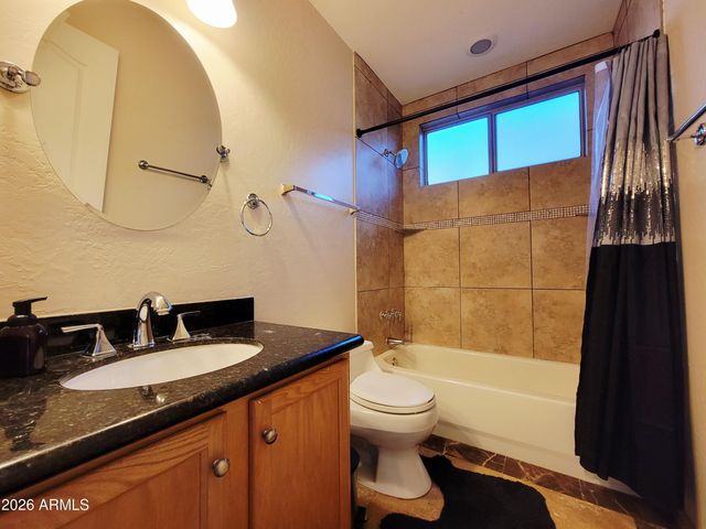 4027 E Kirkland Road, Phoenix, AZ 85050