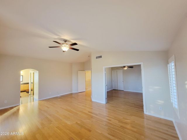 4027 E Kirkland Road, Phoenix, AZ 85050