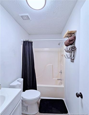 5309 Tory Hill Road, Hope Mills, NC 28348