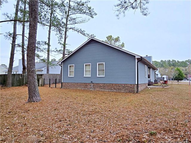 5309 Tory Hill Road, Hope Mills, NC 28348