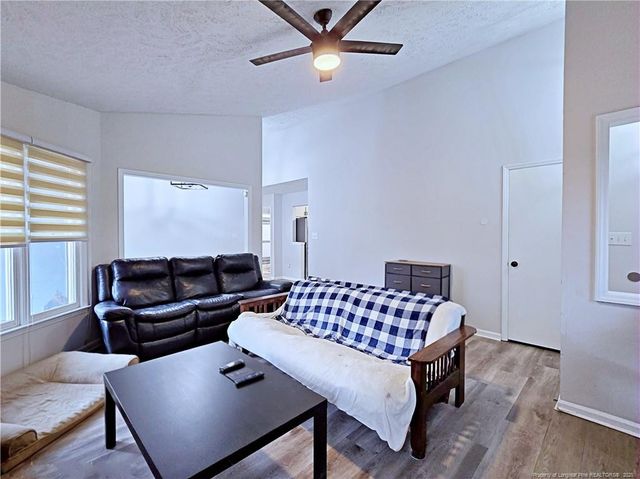 5309 Tory Hill Road, Hope Mills, NC 28348