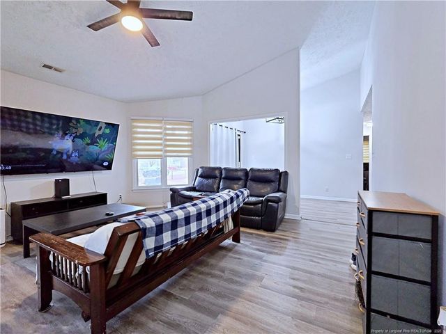 5309 Tory Hill Road, Hope Mills, NC 28348