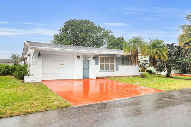 5718 NW 66th Ave, Tamarac, FL 33321