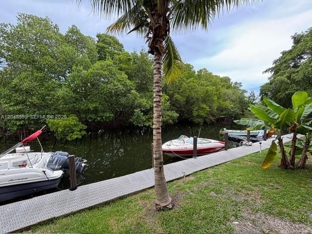 1860 Venice Park Drive 110, North Miami, FL 33181