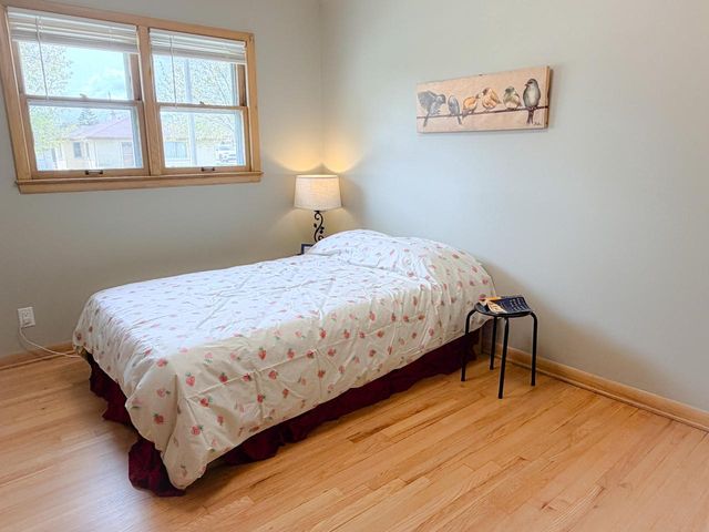 8218 W Potomac AVENUE, Milwaukee, WI 53218