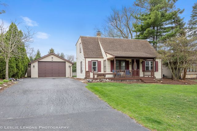 221 69th Street, Darien, IL 60561