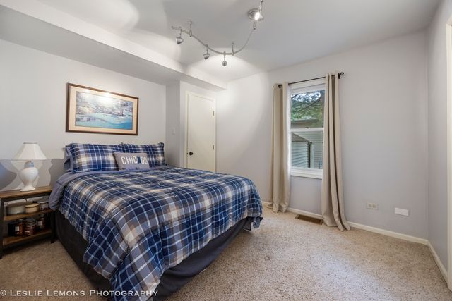 221 69th Street, Darien, IL 60561