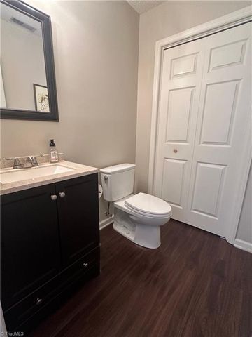 2705 Windy Crossing, Winston-salem, NC 27127