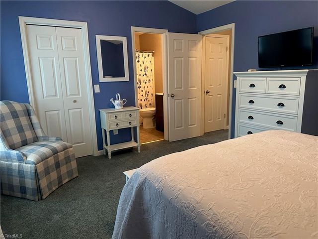 2705 Windy Crossing, Winston-salem, NC 27127