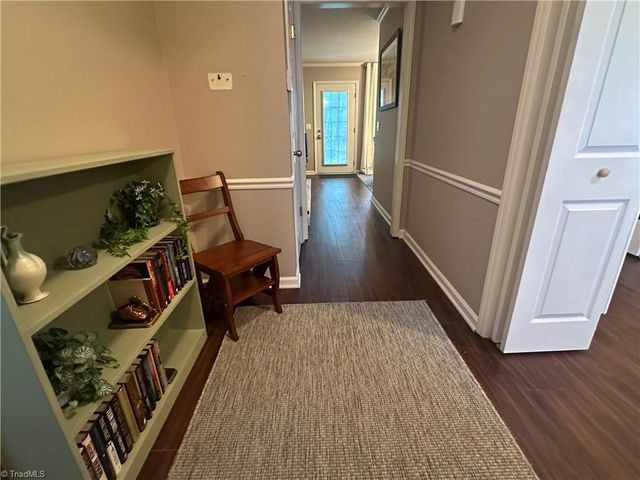 2705 Windy Crossing, Winston-salem, NC 27127