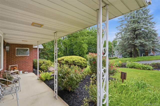 8 Boulder Road, Newburgh, NY 12550