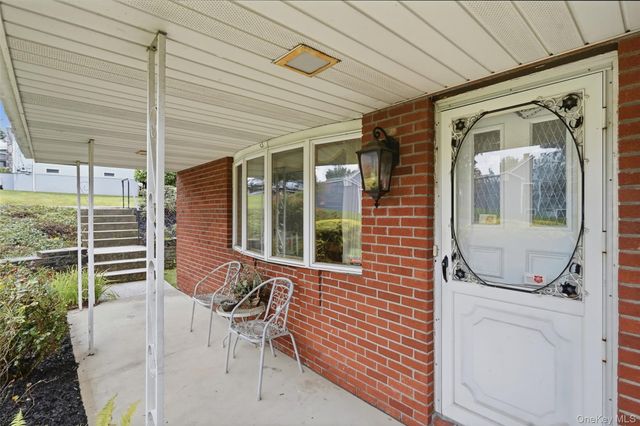 8 Boulder Road, Newburgh, NY 12550