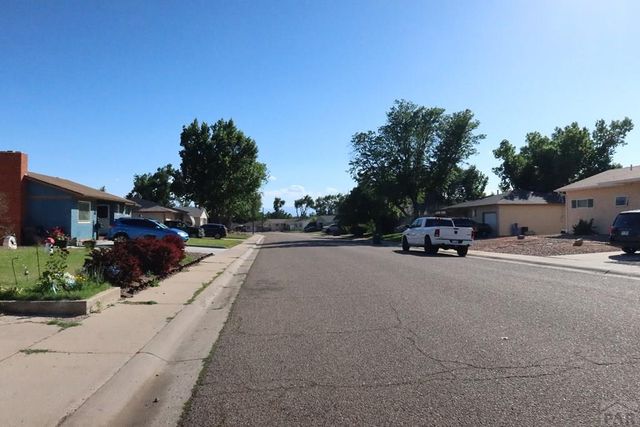 1723 Sheridan Rd, Pueblo, CO 81001