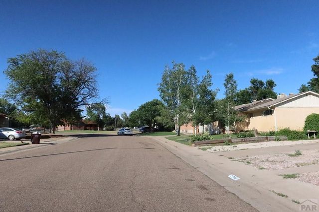 1723 Sheridan Rd, Pueblo, CO 81001