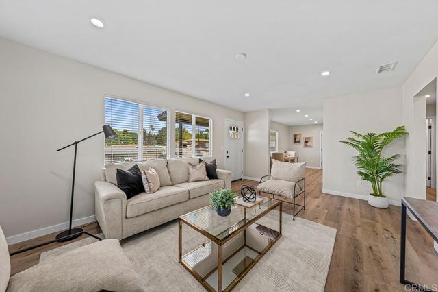 9362 Single Oak Drive, Lakeside, CA 92040