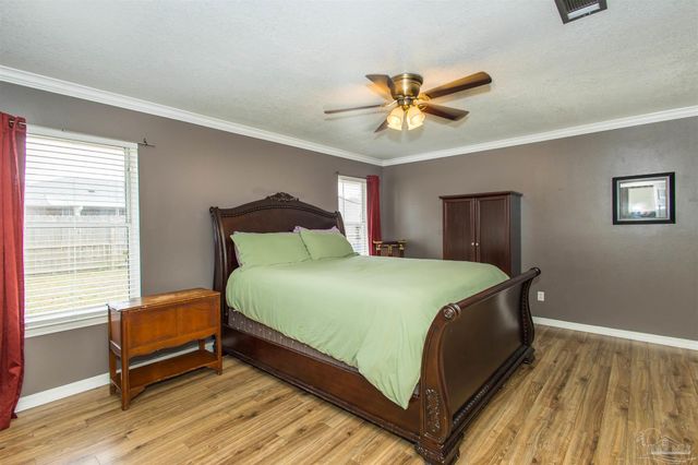 5012 Cassia Dr, Pensacola, FL 32506