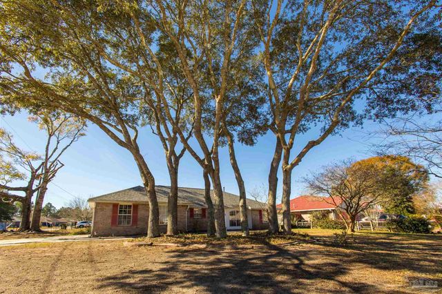 5012 Cassia Dr, Pensacola, FL 32506