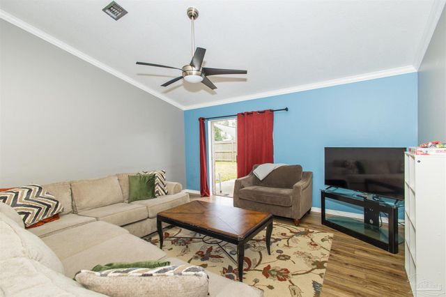 5012 Cassia Dr, Pensacola, FL 32506