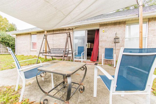 5012 Cassia Dr, Pensacola, FL 32506