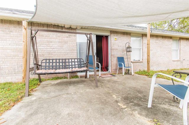 5012 Cassia Dr, Pensacola, FL 32506