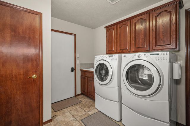 17615 N Kimberly Rd, Colbert, WA 99005