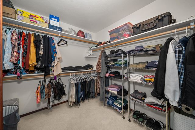 17615 N Kimberly Rd, Colbert, WA 99005