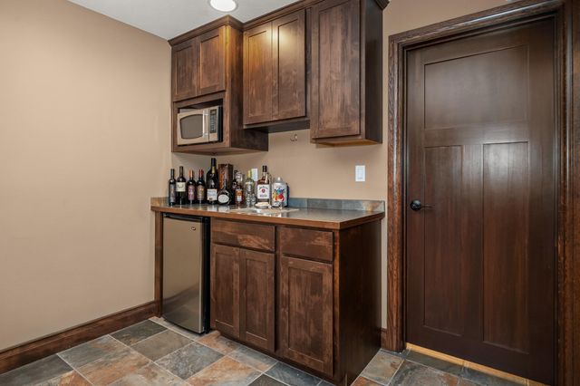 17615 N Kimberly Rd, Colbert, WA 99005