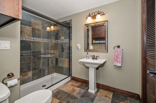 17615 N Kimberly Rd, Colbert, WA 99005