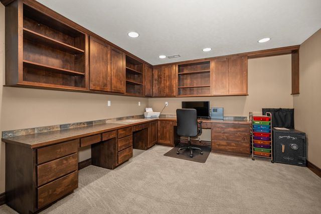 17615 N Kimberly Rd, Colbert, WA 99005