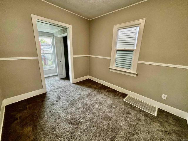 327 Ridgeway Avenue, Evansville, IN 47713